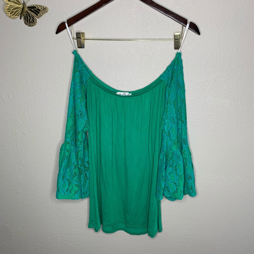 VaVa Off the shoulder top